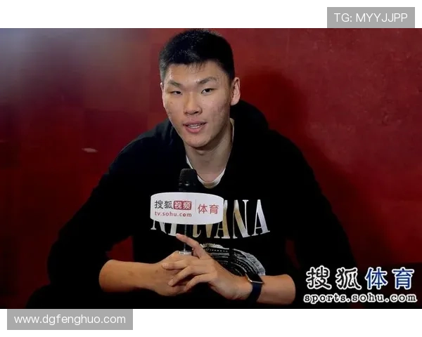 范子铭：从篮球新星到职业生涯的辉煌转折与成长之路